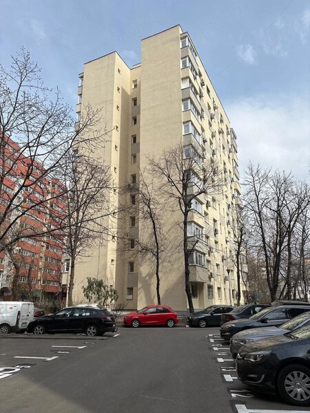 Lacul Tei, langa Facultatea de Constructii